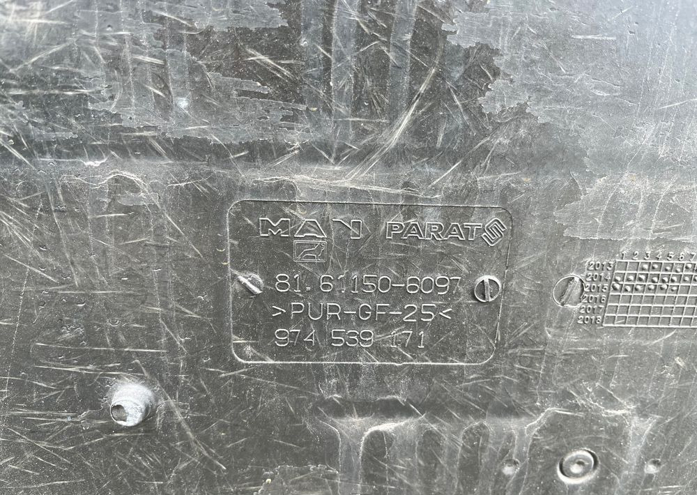 Grill MAN TGS euro 6 lift atrapa gril - Griglia radiatore per Camion: foto 3 Grill MAN TGS euro 6 lift atrapa gril - Griglia radiatore per Camion: foto 3