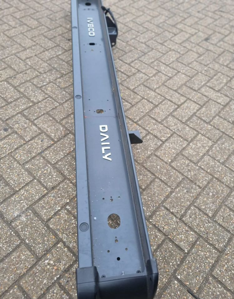 IVECO DAILY BELKA ZDERZAK TYŁ PARKTRONIC NOWY - Carrozzeria ed esterni: foto 3 IVECO DAILY BELKA ZDERZAK TYŁ PARKTRONIC NOWY - Carrozzeria ed esterni: foto 3