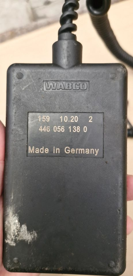 MAN TG3 TGX TGS PILOT POZIOMOWANIA ZAWIESZENIA - Sistema di alimentazione: foto 2 MAN TG3 TGX TGS PILOT POZIOMOWANIA ZAWIESZENIA - Sistema di alimentazione: foto 2