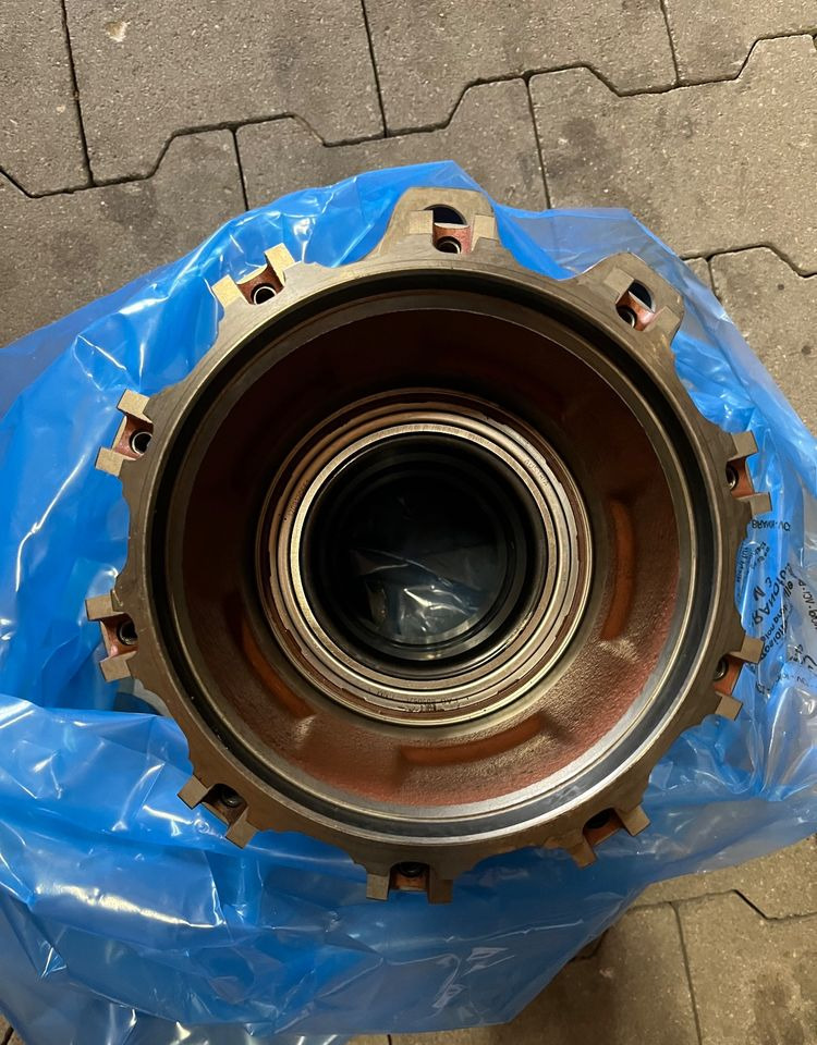 NOWA Piasta koła tylnego DAF XF CF oryginał - Mozzo per Camion: foto 3 NOWA Piasta koła tylnego DAF XF CF oryginał - Mozzo per Camion: foto 3