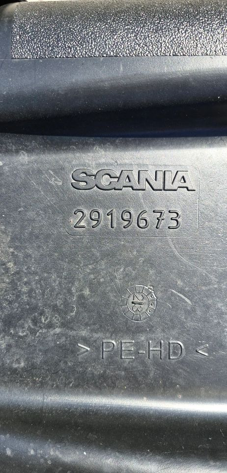 SCANIA R S ZBIORNIK ADBLUE 2919673 NOWY - Serbatoio per AdBlue per Camion: foto 5 SCANIA R S ZBIORNIK ADBLUE 2919673 NOWY - Serbatoio per AdBlue per Camion: foto 5
