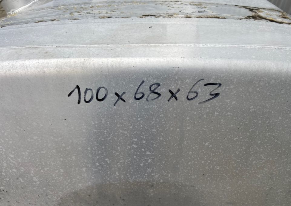 Zbiornik paliwa MAN TGX TGS 375 litrów bak - Serbatoio carburante per Camion: foto 5 Zbiornik paliwa MAN TGX TGS 375 litrów bak - Serbatoio carburante per Camion: foto 5