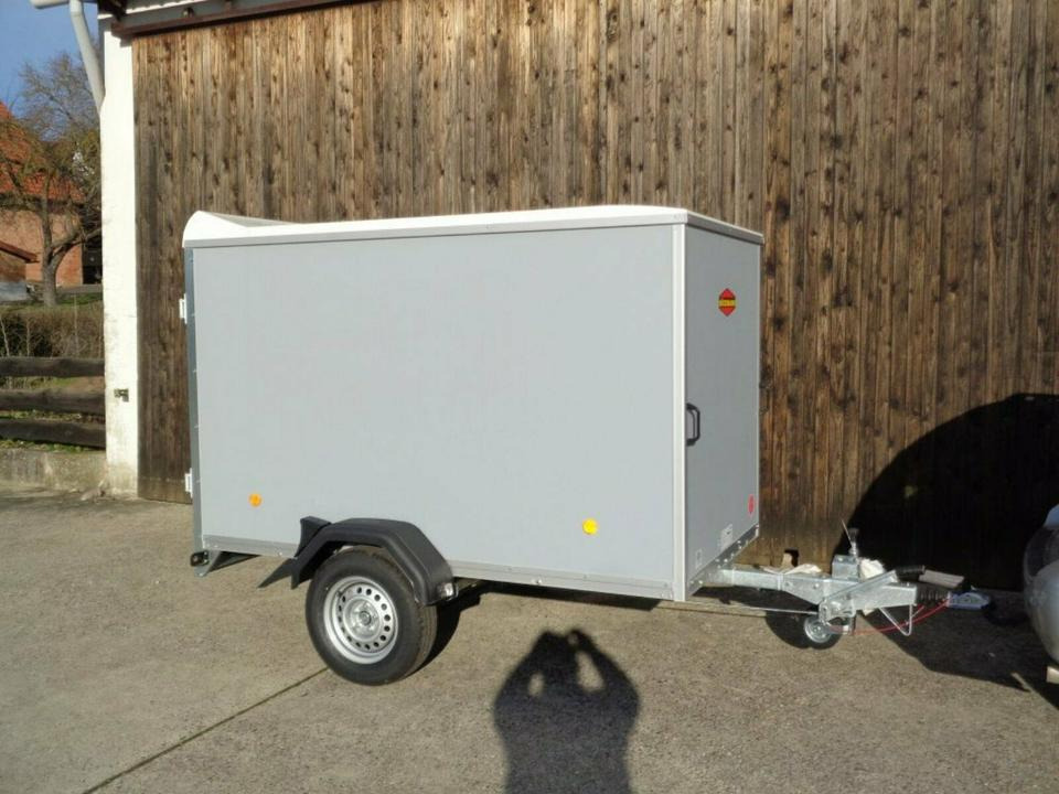 Böckmann KT 2513/135 PKW-Anhänger Koffer 1,35to. 100 km/h - Rimorchio per auto: foto 1 Böckmann KT 2513/135 PKW-Anhänger Koffer 1,35to. 100 km/h - Rimorchio per auto: foto 1