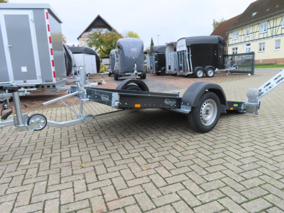 PKW Absenkanhänger, Unsinn, 750 kg, ungebremst, 100 km/h - Rimorchio pianale/ Cassonato: foto 1 PKW Absenkanhänger, Unsinn, 750 kg, ungebremst, 100 km/h - Rimorchio pianale/ Cassonato: foto 1