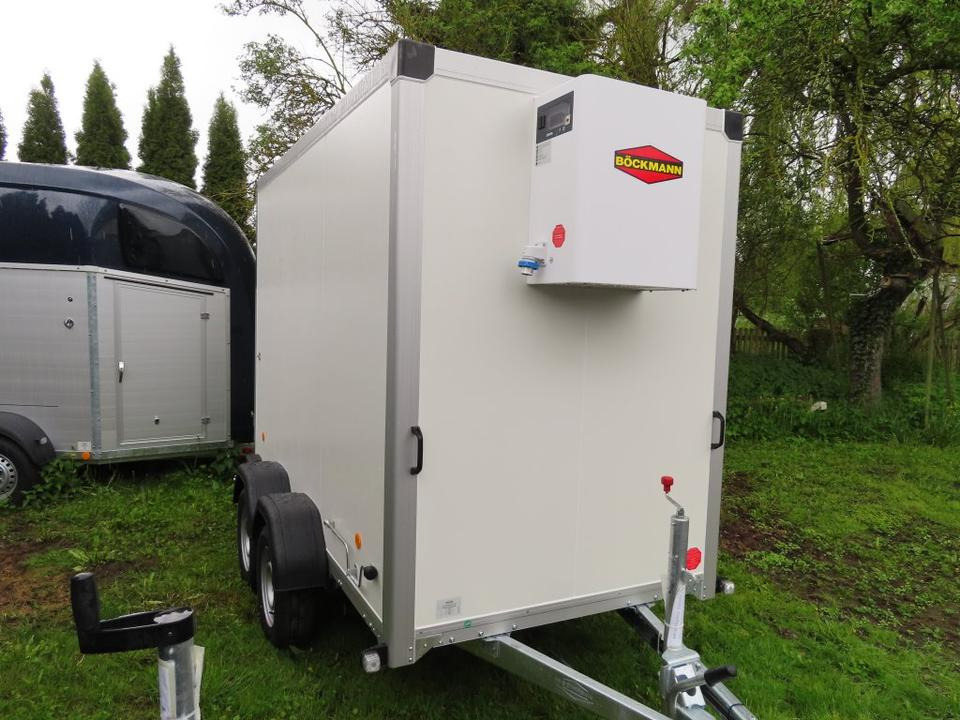 PKW Anhänger, Böckmann, Kühlkoffer,2,7 to. sofort - Rimorchio frigorifero: foto 2 PKW Anhänger, Böckmann, Kühlkoffer,2,7 to. sofort - Rimorchio frigorifero: foto 2