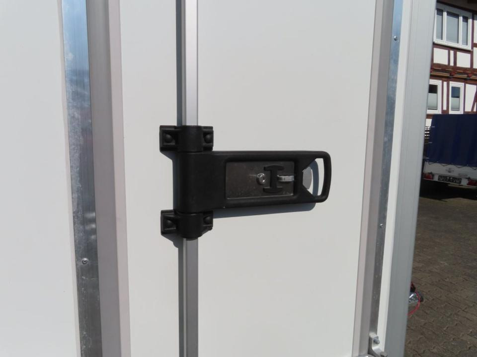 PKW Anhänger Böckmann Kühlkoffer Kühlanhänger Kühler 2,94x1,82m - Rimorchio frigorifero: foto 4 PKW Anhänger Böckmann Kühlkoffer Kühlanhänger Kühler 2,94x1,82m - Rimorchio frigorifero: foto 4