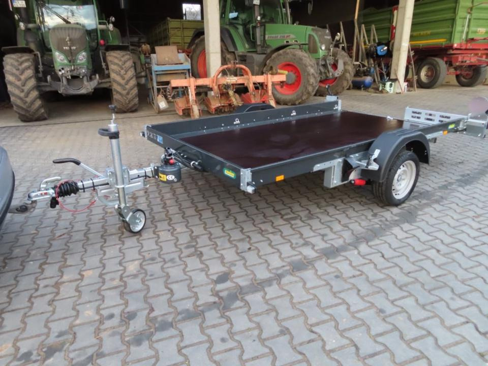 PKW Anhänger, Unsinn, Absenkanhänger UA 3118-18-13, 100 km/h - Rimorchio per auto: foto 2 PKW Anhänger, Unsinn, Absenkanhänger UA 3118-18-13, 100 km/h - Rimorchio per auto: foto 2