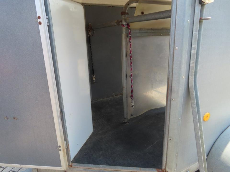 Pferdeanhänger Böckmann Duo/ Cavallo Sattelkammer TÜV NEU - Trailer trasporto cavalli: foto 5 Pferdeanhänger Böckmann Duo/ Cavallo Sattelkammer TÜV NEU - Trailer trasporto cavalli: foto 5