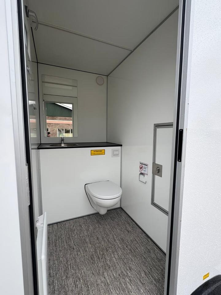 Toilettenwagen WC Wagen Klowagen Mieten Leihen - Contenitore abitativo, Rimorchio: foto 4 Toilettenwagen WC Wagen Klowagen Mieten Leihen - Contenitore abitativo, Rimorchio: foto 4