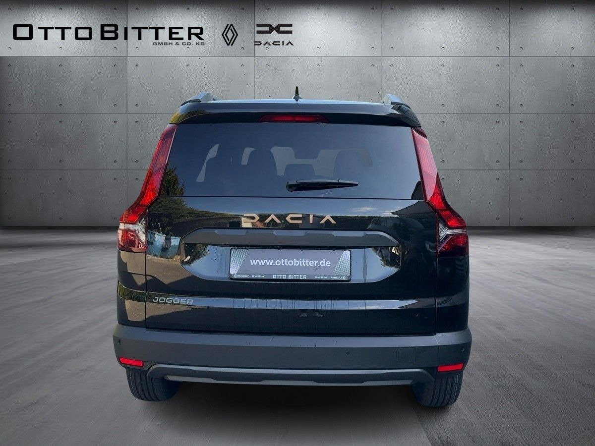 Dacia Jogger Extreme TCe110 7-Sitze - Station wagon: foto 3 Dacia Jogger Extreme TCe110 7-Sitze - Station wagon: foto 3