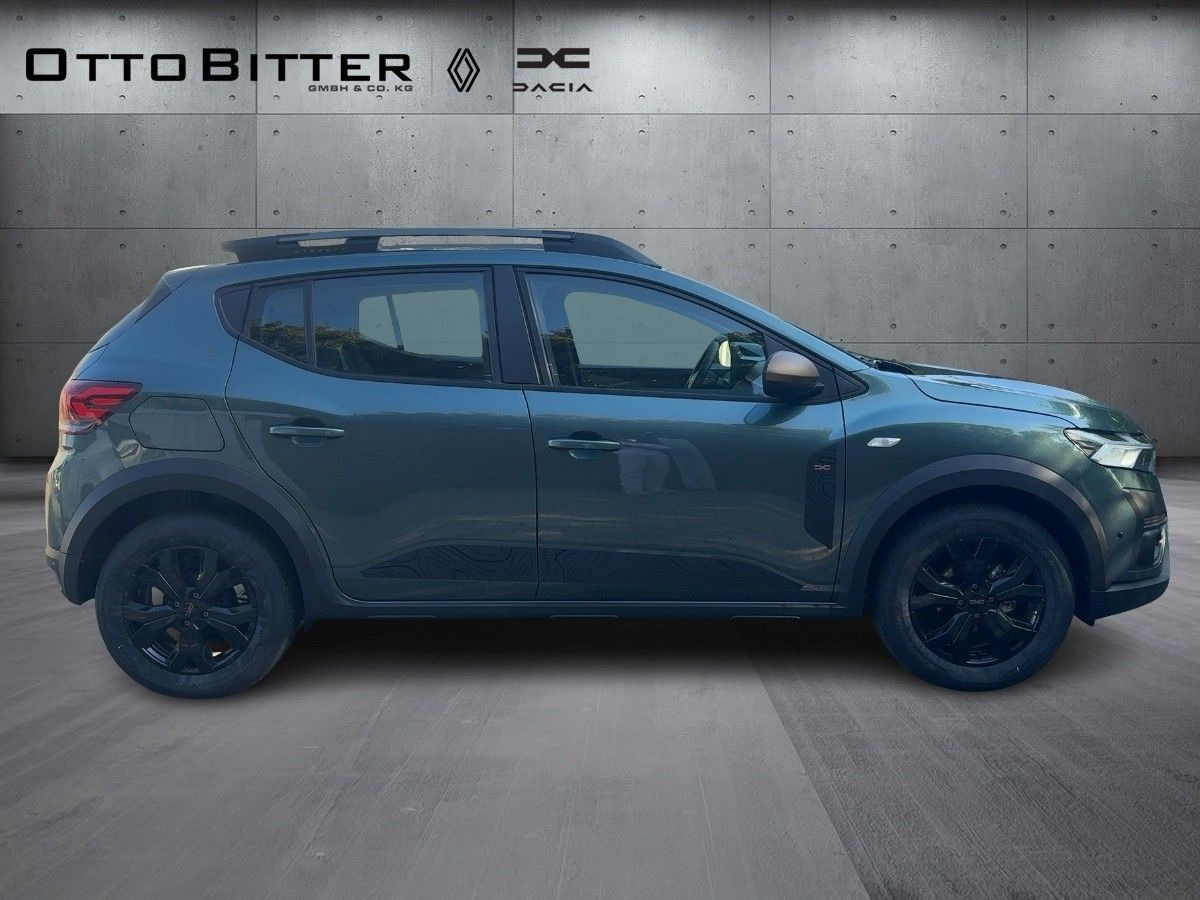 Dacia Sandero Stepway Extreme TCe110 CITY-PAKET/NAVI - Berlina: foto 5 Dacia Sandero Stepway Extreme TCe110 CITY-PAKET/NAVI - Berlina: foto 5