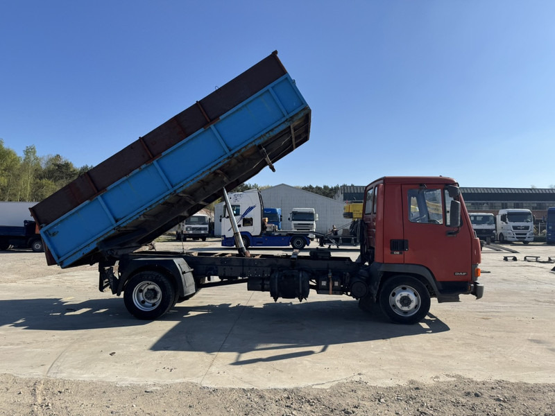DAF 45 ATI 160 (FULL STEEL SUSPENSION / MANUAL PUMP / EURO 2) - Autocarro ribaltabile: foto 4 DAF 45 ATI 160 (FULL STEEL SUSPENSION / MANUAL PUMP / EURO 2) - Autocarro ribaltabile: foto 4