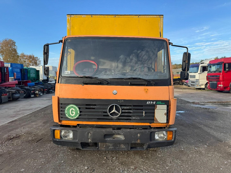 Mercedes-Benz SK 814 (STEEL SUSPENSION & MANUAL GEARBOX / SUSPENSION LAMES & BOITE MANUELLE) - Autocarro furgonato: foto 2 Mercedes-Benz SK 814 (STEEL SUSPENSION & MANUAL GEARBOX / SUSPENSION LAMES & BOITE MANUELLE) - Autocarro furgonato: foto 2