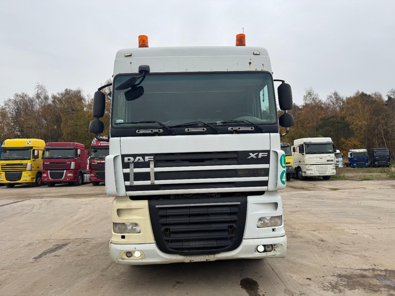 DAF 105 XF 460 Space Cab (GOOD CONDITION / BON ETAT) - Trattore stradale: foto 2 DAF 105 XF 460 Space Cab (GOOD CONDITION / BON ETAT) - Trattore stradale: foto 2