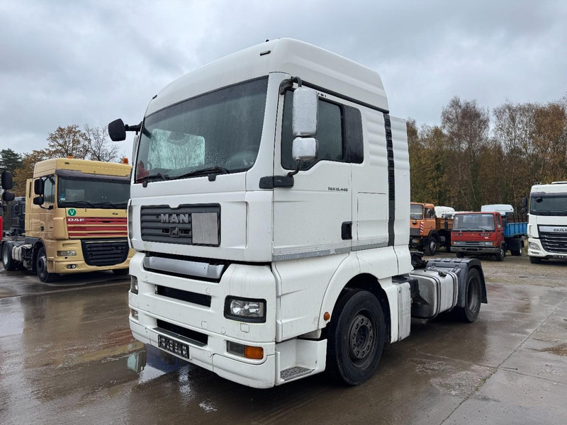 MAN TGA 18.440 (MANUAL GEARBOX / BOITE MANUELLE) - Trattore stradale: foto 1 MAN TGA 18.440 (MANUAL GEARBOX / BOITE MANUELLE) - Trattore stradale: foto 1