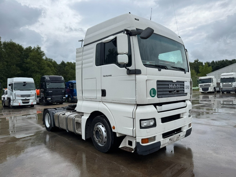 MAN TGA 18.440 (MANUAL GEARBOX / BOITE MANUELLE) - Trattore stradale: foto 3 MAN TGA 18.440 (MANUAL GEARBOX / BOITE MANUELLE) - Trattore stradale: foto 3