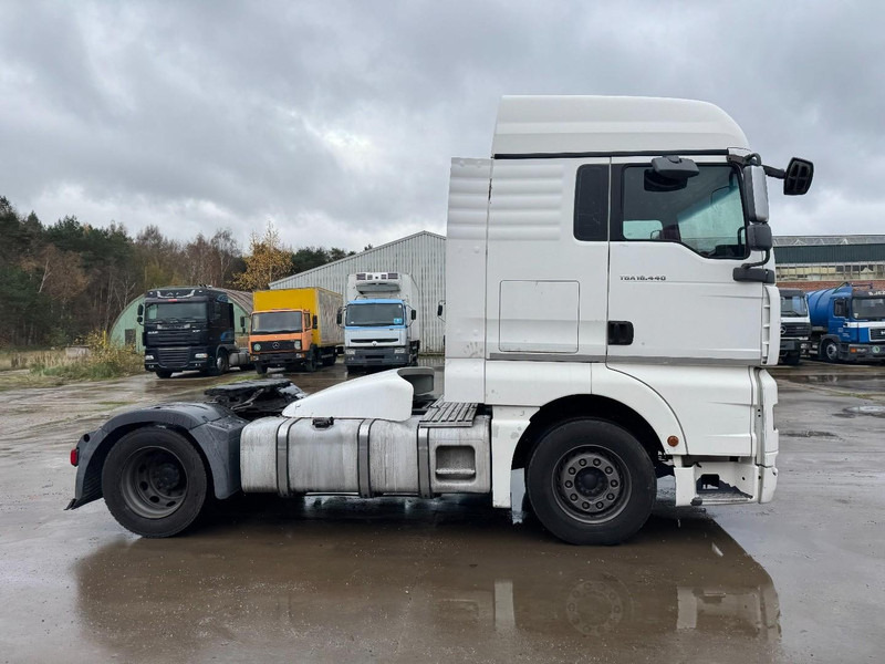 MAN TGA 18.440 (MANUAL GEARBOX / BOITE MANUELLE) - Trattore stradale: foto 4 MAN TGA 18.440 (MANUAL GEARBOX / BOITE MANUELLE) - Trattore stradale: foto 4