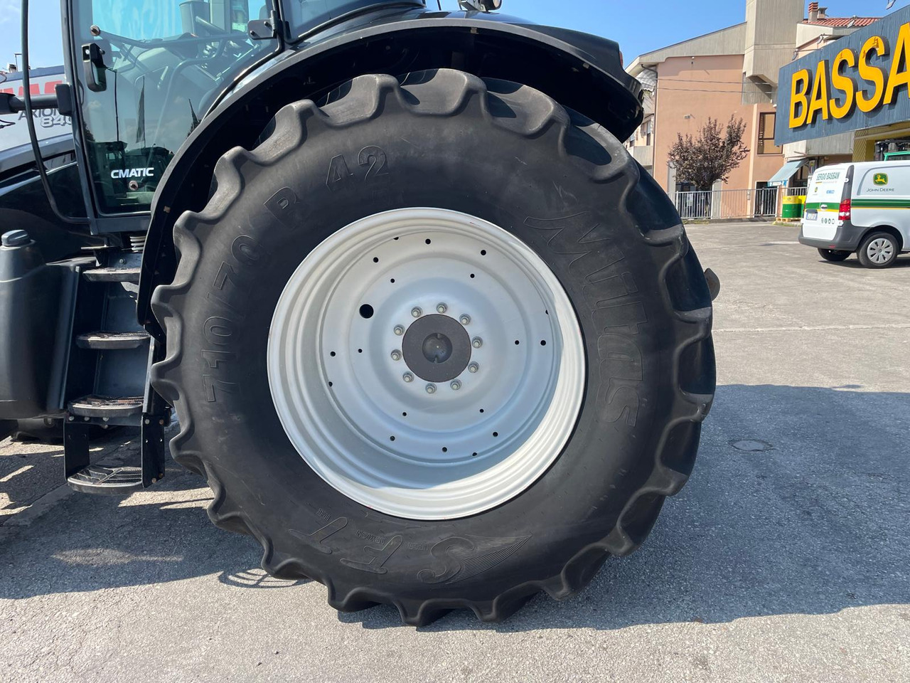 CLAAS AXION 840 C-MATIC - Trattore: foto 5 CLAAS AXION 840 C-MATIC - Trattore: foto 5