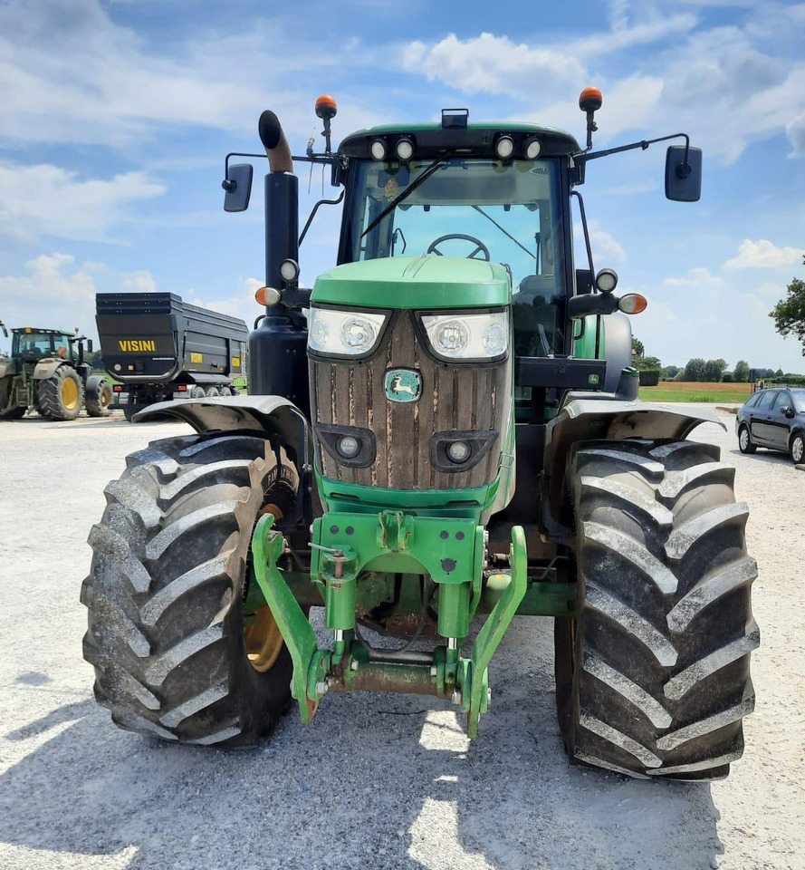 JOHN DEERE 6195 M - Trattore: foto 2 JOHN DEERE 6195 M - Trattore: foto 2