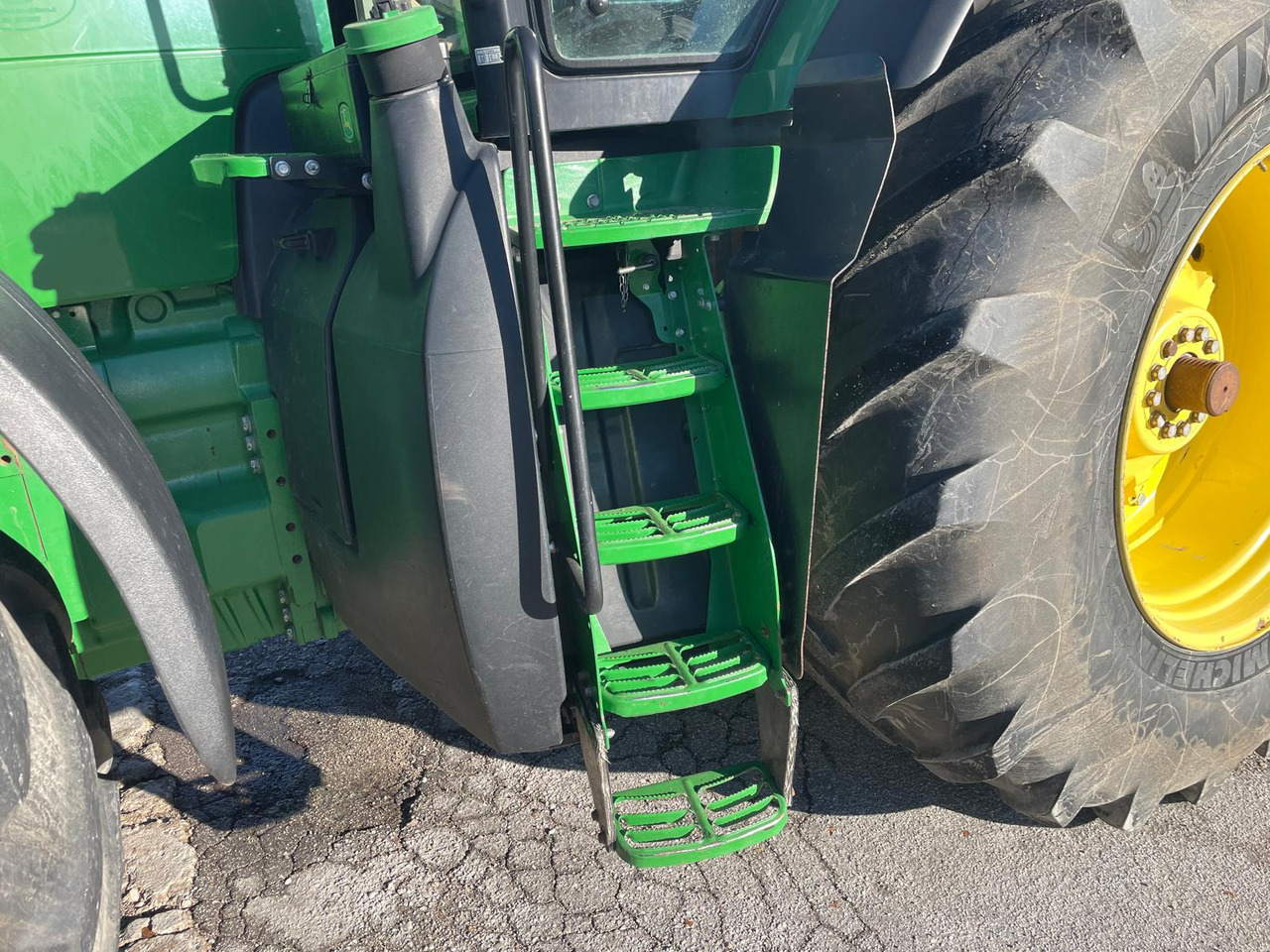 JOHN DEERE 8370 R - Trattore: foto 5 JOHN DEERE 8370 R - Trattore: foto 5