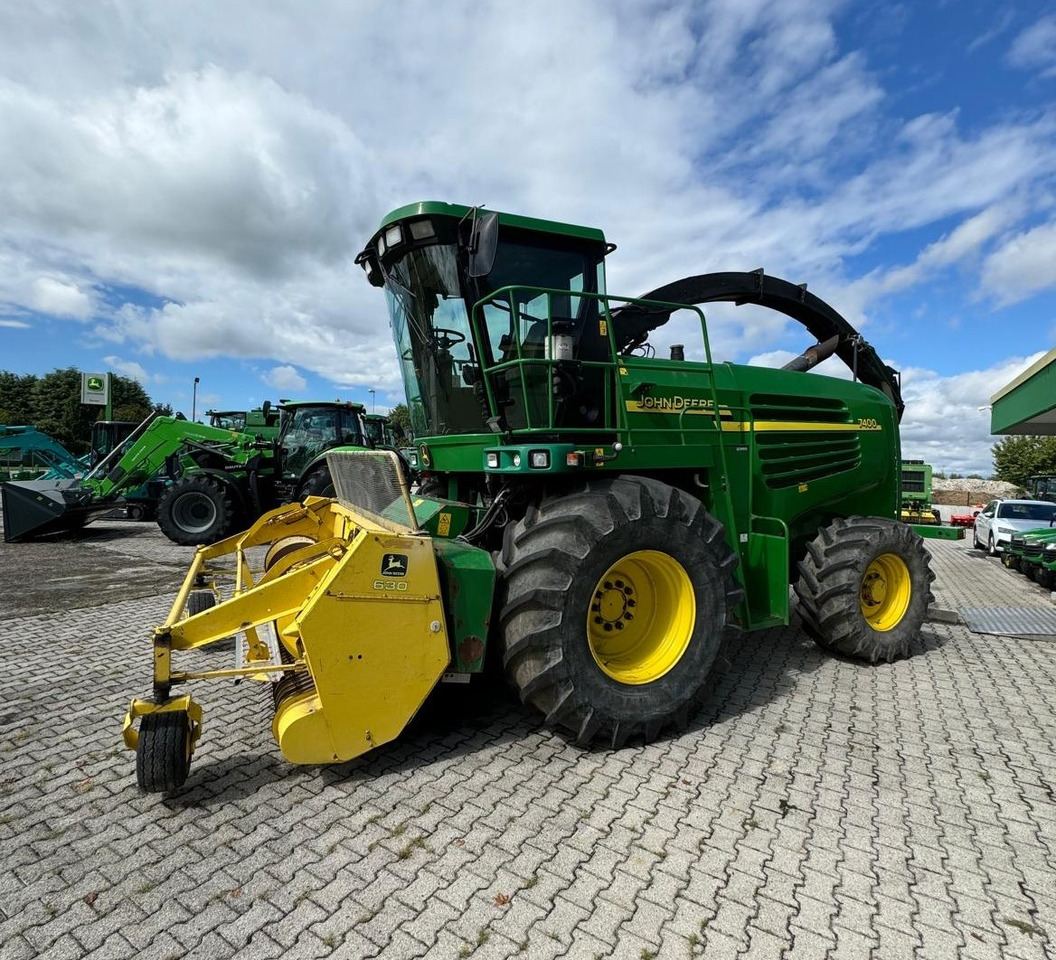 JOHN DEERE TRINCIA 7400 - Trincia: foto 1 JOHN DEERE TRINCIA 7400 - Trincia: foto 1