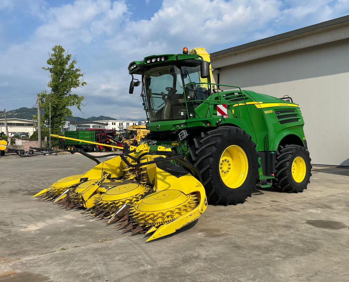JOHN DEERE TRINCIA 8600i - Trincia: foto 1 JOHN DEERE TRINCIA 8600i - Trincia: foto 1