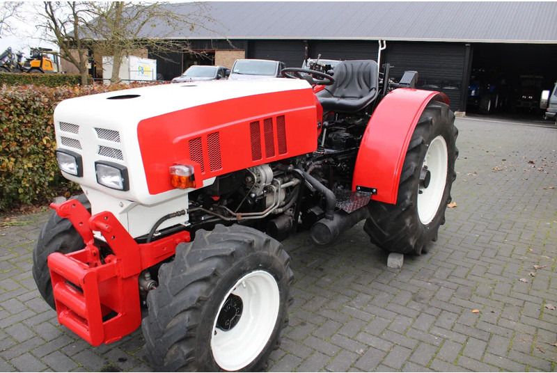 Steyr 8075 AS - Trattore: foto 5 Steyr 8075 AS - Trattore: foto 5