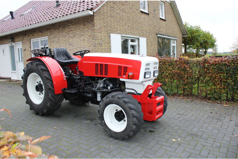 Steyr 8075 AS - Trattore: foto 1 Steyr 8075 AS - Trattore: foto 1