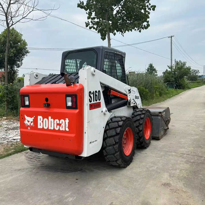 90% New Bobcat S160 Used Mini Loader Powerful, Low Price, and Very Good Quality - Minipala: foto 1 90% New Bobcat S160 Used Mini Loader Powerful, Low Price, and Very Good Quality - Minipala: foto 1