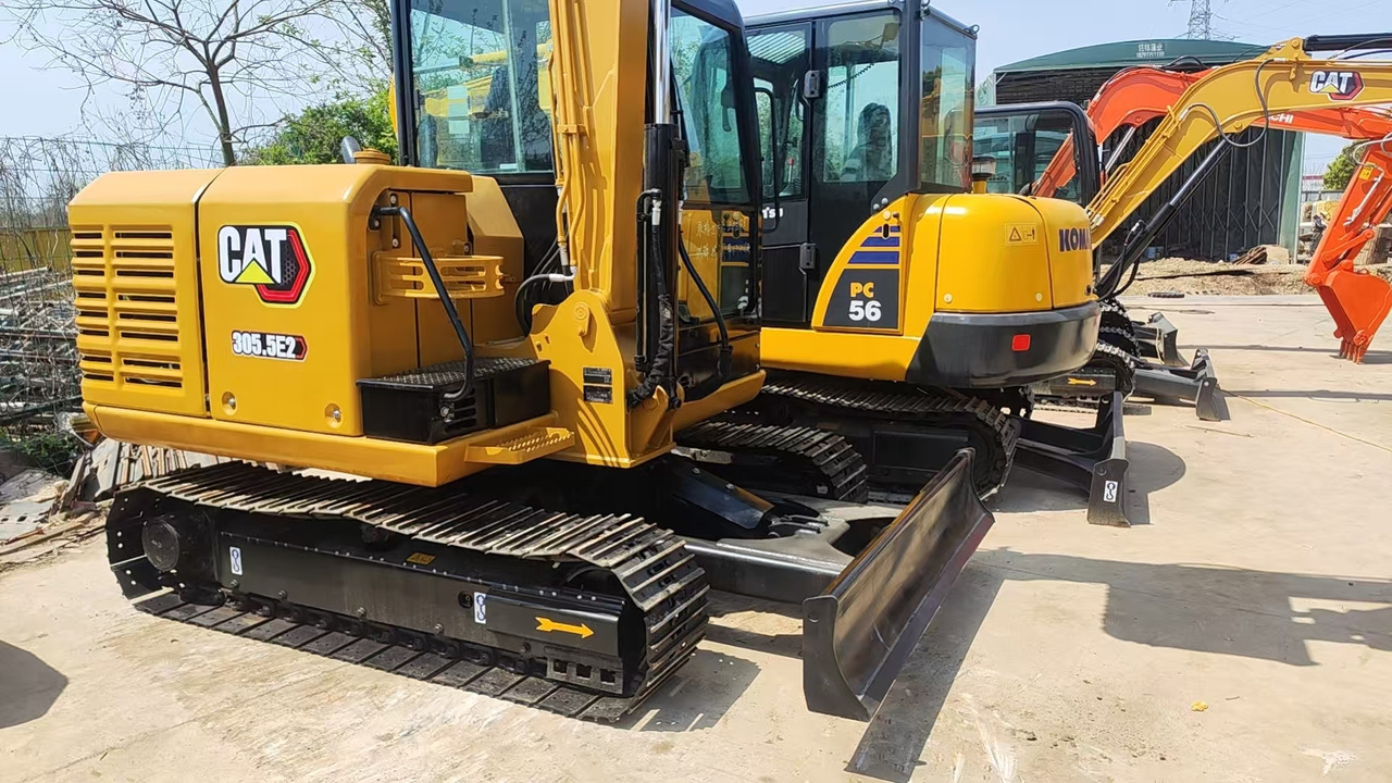 CATERPILLAR 303.5e - Miniescavatore: foto 1 CATERPILLAR 303.5e - Miniescavatore: foto 1