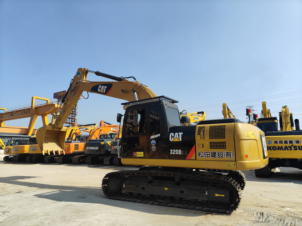 CATERPILLAR 320d - Escavatore: foto 3 CATERPILLAR 320d - Escavatore: foto 3