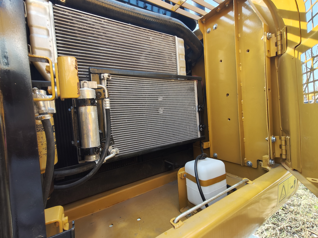 CATERPILLAR 320d - Escavatore: foto 5 CATERPILLAR 320d - Escavatore: foto 5