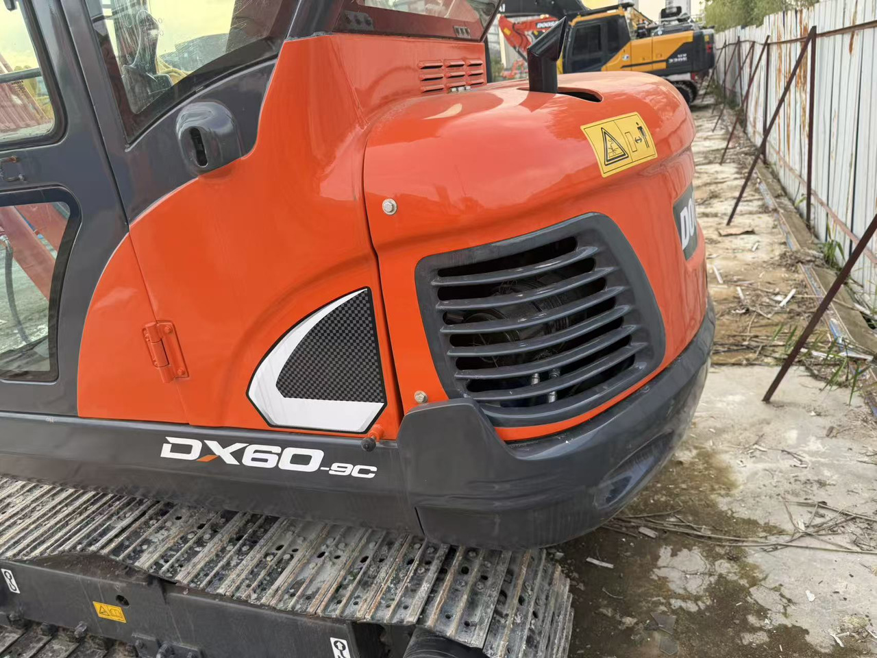DOOSAN Used large Doosan DX60 excavators, original DX60 used excavators, 6-ton DX60 hydraulic excavators, best-selling at low prices. - Miniescavatore: foto 3 DOOSAN Used large Doosan DX60 excavators, original DX60 used excavators, 6-ton DX60 hydraulic excavators, best-selling at low prices. - Miniescavatore: foto 3