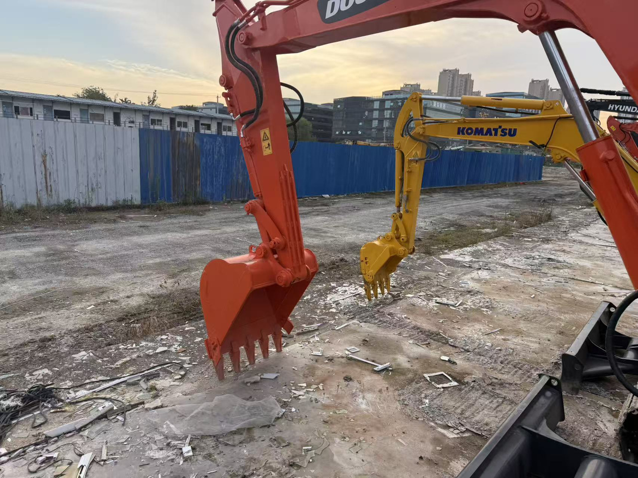 DOOSAN Used large Doosan DX60 excavators, original DX60 used excavators, 6-ton DX60 hydraulic excavators, best-selling at low prices. - Miniescavatore: foto 5 DOOSAN Used large Doosan DX60 excavators, original DX60 used excavators, 6-ton DX60 hydraulic excavators, best-selling at low prices. - Miniescavatore: foto 5