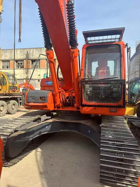 Doosan DX225LC Second-Hand Excavator | Korea Direct Import | 1-Year Warranty & Free Sea Shipping - Escavatore cingolato: foto 2 Doosan DX225LC Second-Hand Excavator | Korea Direct Import | 1-Year Warranty & Free Sea Shipping - Escavatore cingolato: foto 2