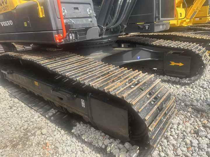 High Quality volvo EC240 Construction Machinery Low Hours 21ton Used volvo Excavator for Sale - Escavatore cingolato: foto 5 High Quality volvo EC240 Construction Machinery Low Hours 21ton Used volvo Excavator for Sale - Escavatore cingolato: foto 5