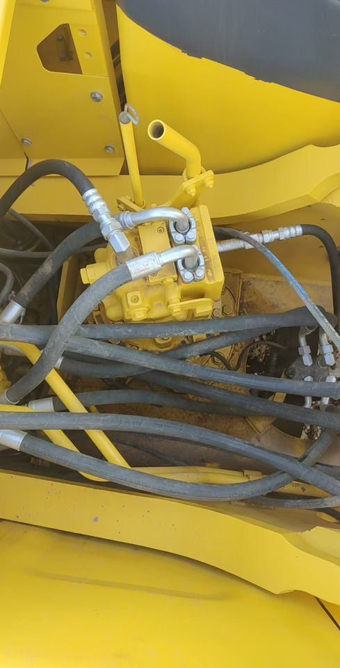 Macchina da cantiere Komatsu 300-7: foto 9 Macchina da cantiere Komatsu 300-7: foto 9