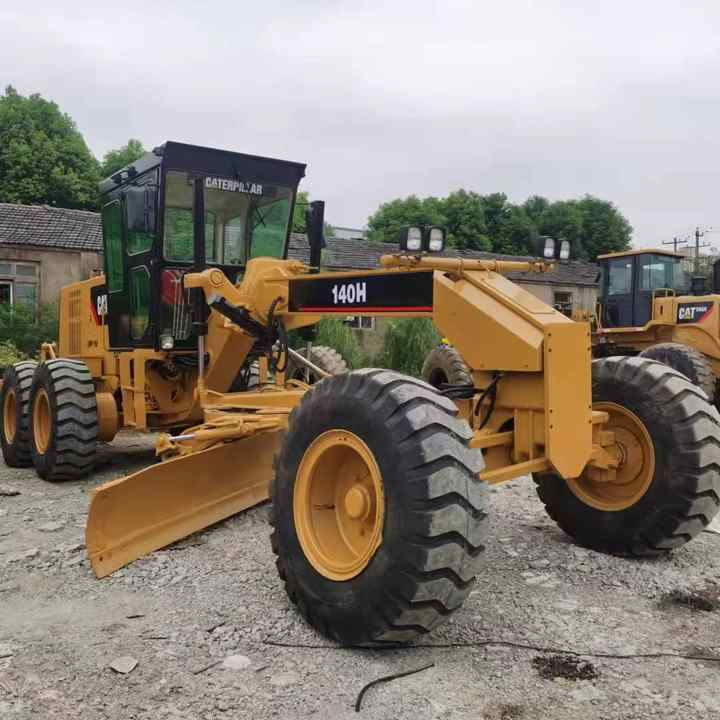 Used Caterpillar CAT 140H Land Road Motor Grader CAT140 CAT140H Used Grader Cheap Price for Sale - Grader: foto 1 Used Caterpillar CAT 140H Land Road Motor Grader CAT140 CAT140H Used Grader Cheap Price for Sale - Grader: foto 1