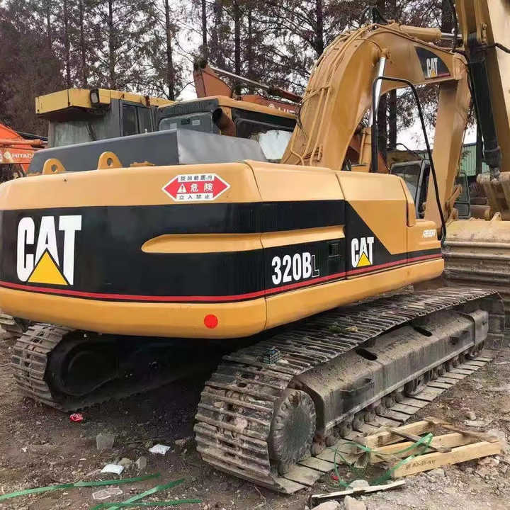 Used Digger CAT 320BL Construction Machinery Construction Digger Used CAT 320BL Cheap Excavator - Escavatore cingolato: foto 1 Used Digger CAT 320BL Construction Machinery Construction Digger Used CAT 320BL Cheap Excavator - Escavatore cingolato: foto 1