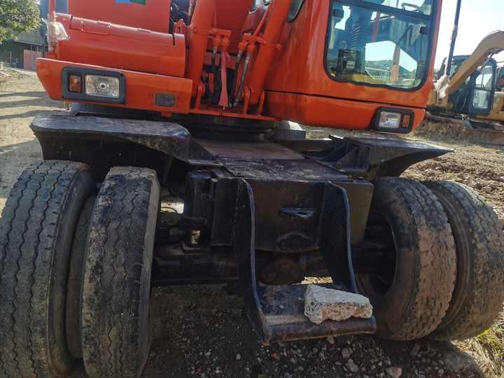 Used Digger Doosan Dh150w-7 Construction Machinery Construction Digger Used Doosan Dh150w-7 Cheap Excavator - Escavatore cingolato: foto 3 Used Digger Doosan Dh150w-7 Construction Machinery Construction Digger Used Doosan Dh150w-7 Cheap Excavator - Escavatore cingolato: foto 3