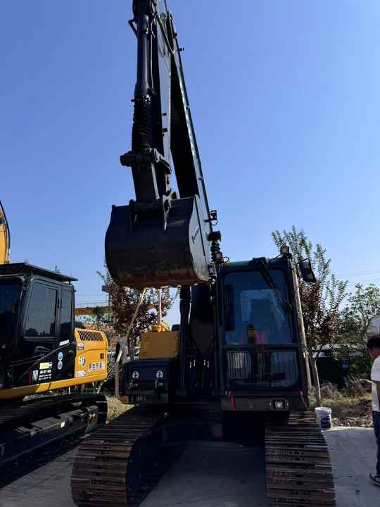 Used Digger VOLVO EC140 Construction Machinery Construction Digger Used VOLVO EC140 Cheap Excavator - Escavatore cingolato: foto 2 Used Digger VOLVO EC140 Construction Machinery Construction Digger Used VOLVO EC140 Cheap Excavator - Escavatore cingolato: foto 2