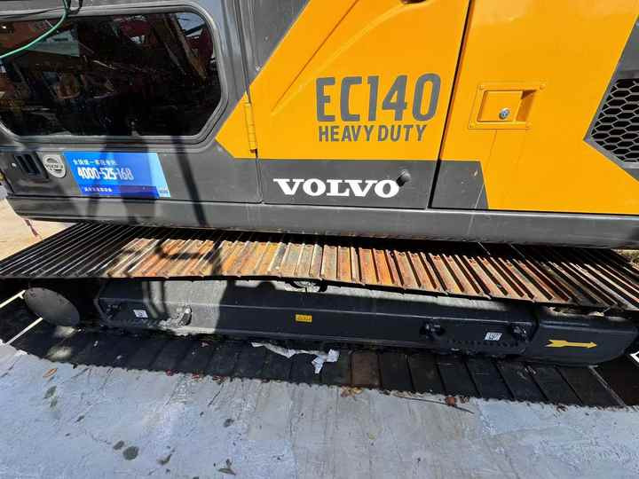 Used Digger VOLVO EC140 Construction Machinery Construction Digger Used VOLVO EC140 Cheap Excavator - Escavatore cingolato: foto 5 Used Digger VOLVO EC140 Construction Machinery Construction Digger Used VOLVO EC140 Cheap Excavator - Escavatore cingolato: foto 5