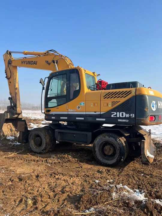 Used Korea Brand Original hyundai 210w-9 Wheel Excavator for Sale Used hyundai Wheel Excavator - Escavatore cingolato: foto 5 Used Korea Brand Original hyundai 210w-9 Wheel Excavator for Sale Used hyundai Wheel Excavator - Escavatore cingolato: foto 5