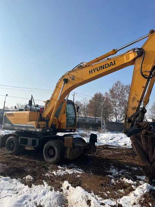 Used Korea Brand Original hyundai 210w-9 Wheel Excavator for Sale Used hyundai Wheel Excavator - Escavatore cingolato: foto 4 Used Korea Brand Original hyundai 210w-9 Wheel Excavator for Sale Used hyundai Wheel Excavator - Escavatore cingolato: foto 4