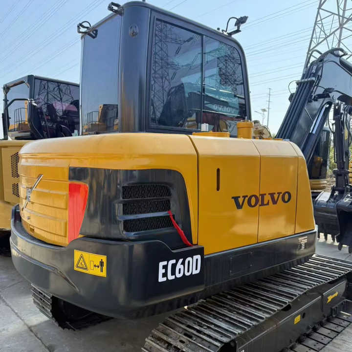 Used volvo Ec60 Mini 6tons Excavator in Stock for Sale Excellent Condition volvo Ec60 Ec140 Excavator Low Working Hours - Escavatore cingolato: foto 1 Used volvo Ec60 Mini 6tons Excavator in Stock for Sale Excellent Condition volvo Ec60 Ec140 Excavator Low Working Hours - Escavatore cingolato: foto 1