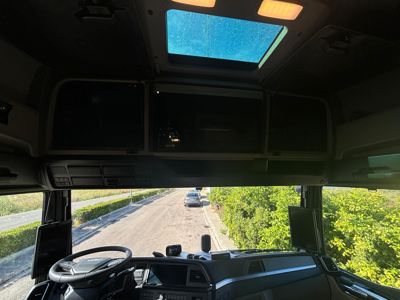 Camion bisarca nuovo MAN TGX: foto 10 Camion bisarca nuovo MAN TGX: foto 10