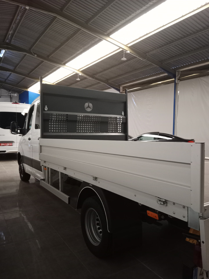 MERCEDES-BENZ SPRINTER 519 - Autocarro con pianale/ Cassone fisso: foto 4 MERCEDES-BENZ SPRINTER 519 - Autocarro con pianale/ Cassone fisso: foto 4