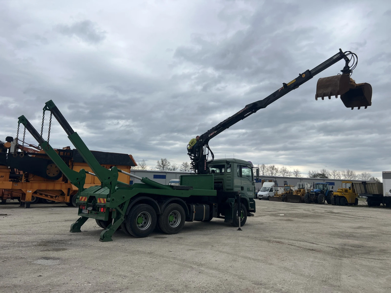 Man Tga 6х4, Кран-Z, Мултилифт - Autocarro multibenna, Camion con gru: foto 3 Man Tga 6х4, Кран-Z, Мултилифт - Autocarro multibenna, Camion con gru: foto 3