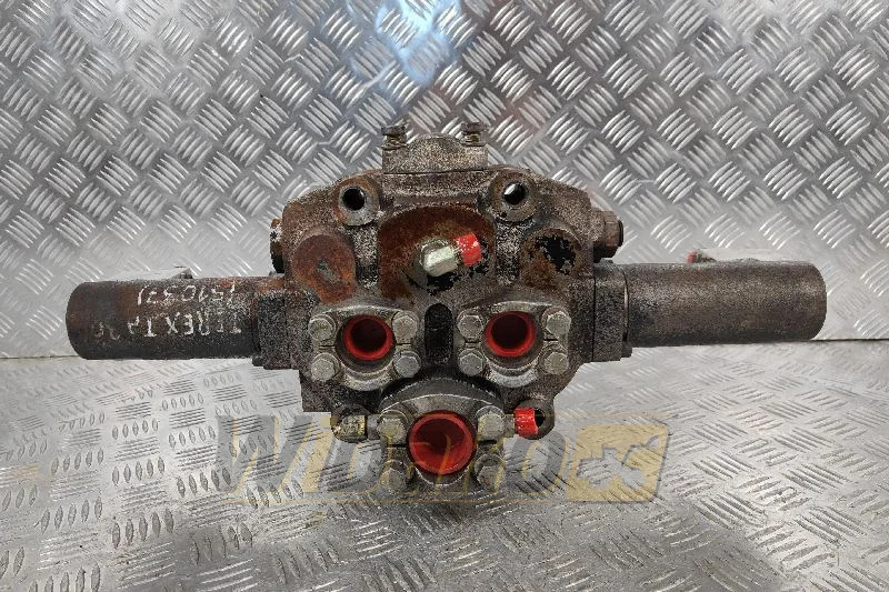 David Brown V3A4011F22VEH 851093L0020 - Valvola idraulica per Macchina da cantiere: foto 1 David Brown V3A4011F22VEH 851093L0020 - Valvola idraulica per Macchina da cantiere: foto 1