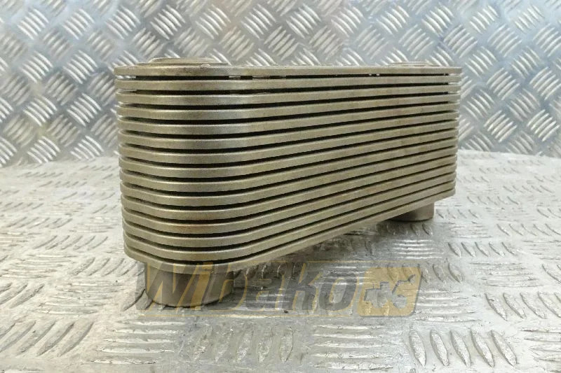 Deutz 04288128 - Radiatore olio per Macchina da cantiere: foto 1 Deutz 04288128 - Radiatore olio per Macchina da cantiere: foto 1